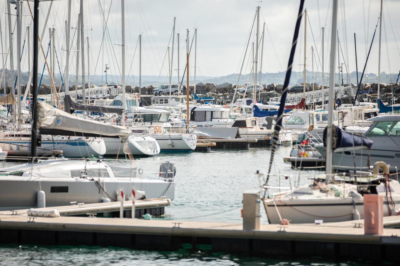 Le Kador, appartement avec vue sur mer Crozon Extérieur photo